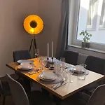 Im Zentrum, Modernes City Apartment